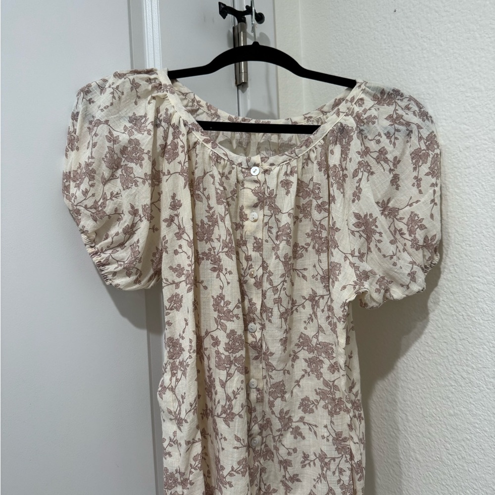 Cream Floral Puff-Sleeve Button-Front Blouse